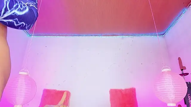 Snapshot of karol_kane chatting on February 28, 2:29 pm karol kane online show from February 28, 2:29 pm