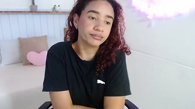 Alice Grinnerk online show from February 27, 1:22 pm