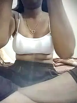 Snapshot of RUHI-24 chatting on February 17, 9:39 am RUHI-24 online show from February 17, 9:39 am