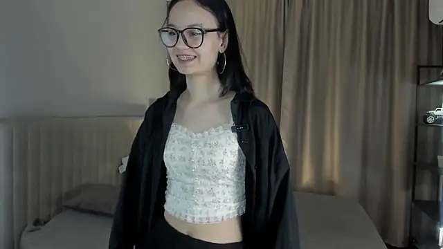 BeatrisRosel online show from March 7, 6:05 pm