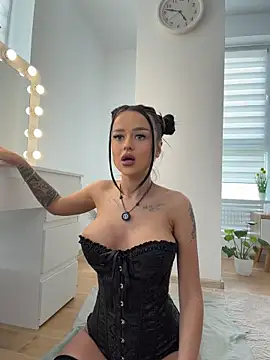 Snapshot of Katty_Pery chatting on May 23, 1:48 pm Katty Pery online show from May 23, 1:48 pm