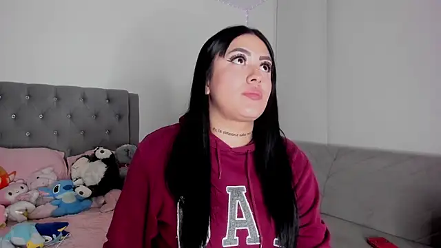 Snapshot of Lina_888 chatting on February 23, 9:56 pm Lina 888 online show from February 23, 9:56 pm