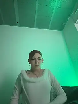 Milli-Kiss online show from March 17, 5:05 pm