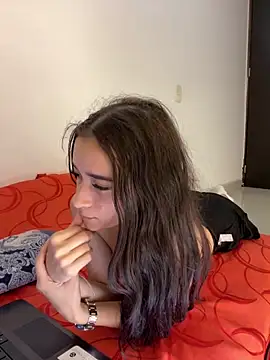 candy deluxe online show from March 6, 3:14 am