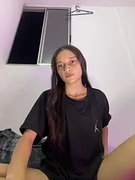 candy deluxe online show from June 3, 2:58 am