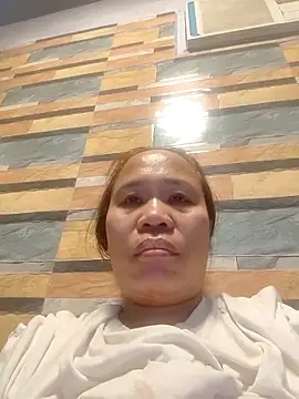 squirtshantal online show from September 26, 9:35 am