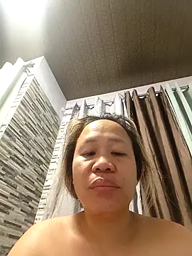 squirtshantal online show from April 5, 10:07 pm