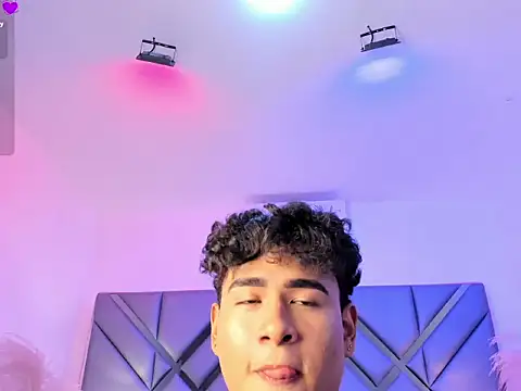 Bastixvontade online show from March 18, 11:08 pm