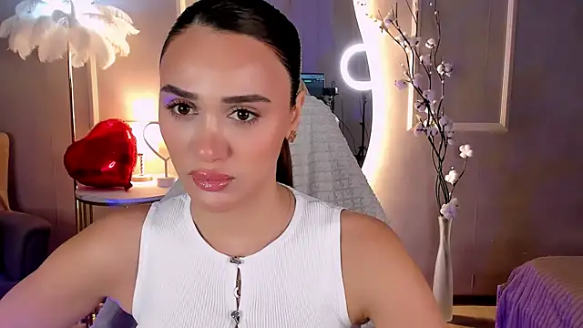 Kimberly Chapman online show from February 15, 5:59 am