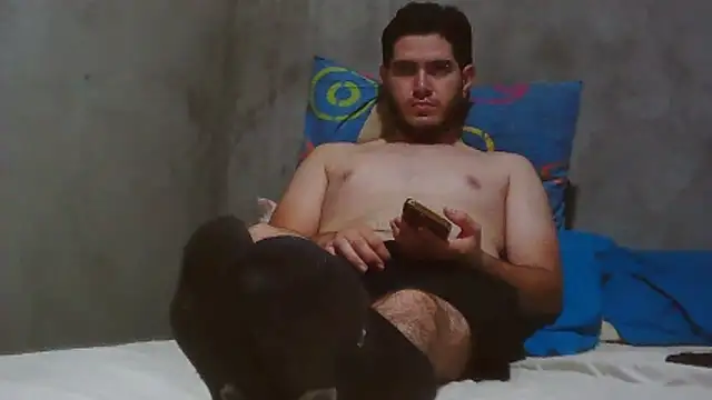 Master 977 online show from February 18, 10:17 pm