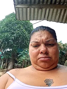 Juli Powl online show from February 24, 1:31 pm