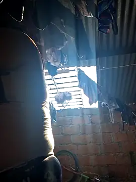 Snapshot of Juli_Powl chatting on March 7, 1:08 pm Juli Powl online show from March 7, 1:08 pm