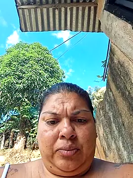 Snapshot of Juli_Powl chatting on March 9, 12:20 pm Juli Powl online show from March 9, 12:20 pm