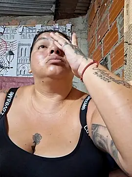 Snapshot of Juli_Powl chatting on March 10, 12:26 am Juli Powl online show from March 10, 12:26 am