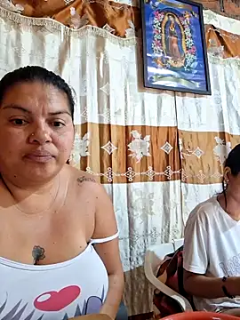 Snapshot of Juli_Powl chatting on March 13, 1:18 pm Juli Powl online show from March 13, 1:18 pm