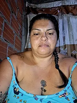 Snapshot of Juli_Powl chatting on March 18, 10:51 am Juli Powl online show from March 18, 10:51 am