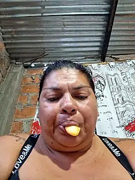 Juli Powl online show from May 7, 10:48 pm