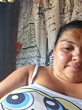 Snapshot of Juli_Powl chatting on June 28, 6:47 pm Juli Powl online show from June 28, 6:47 pm