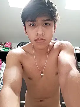 fran0631 online show from April 8, 7:58 pm