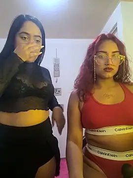 Snapshot of Aleja_Sammy chatting on February 21, 4:19 pm Aleja Sammy online show from February 21, 4:19 pm