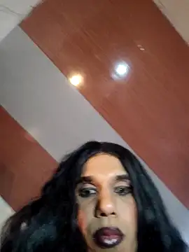 Snapshot of latinhott23 chatting on February 21, 8:43 pm latinhott23 online show from February 21, 8:43 pm