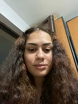 Snapshot of SweetAisha00 chatting on February 12, 5:08 pm SweetAisha00 online show from February 12, 5:08 pm