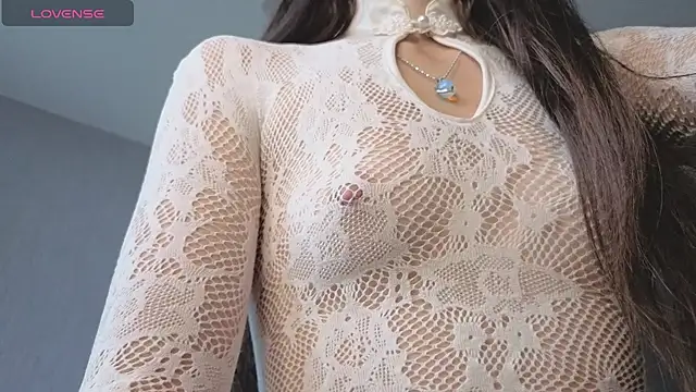 Snapshot of Alisa_Hetfy chatting on April 11, 7:45 am Alisa Hetfy online show from April 11, 7:45 am