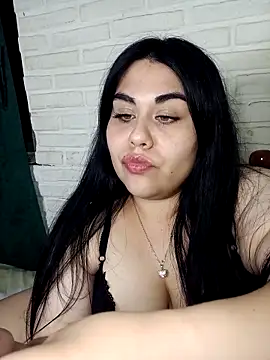 Snapshot of Sol_luvv chatting on February 17, 7:05 am Sol luvv online show from February 17, 7:05 am