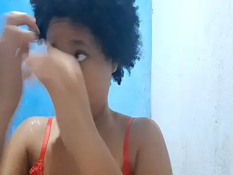 MadelynStamant online show from March 10, 12:10 pm