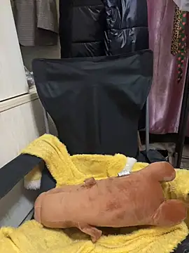 yixianshen188 online show from March 3, 1:06 pm