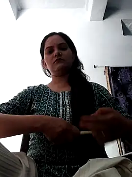 Anushka Singh0 online show from May 25, 6:41 am