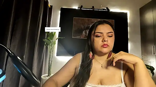 AzaraOnyx online show from June 3, 2:08 pm