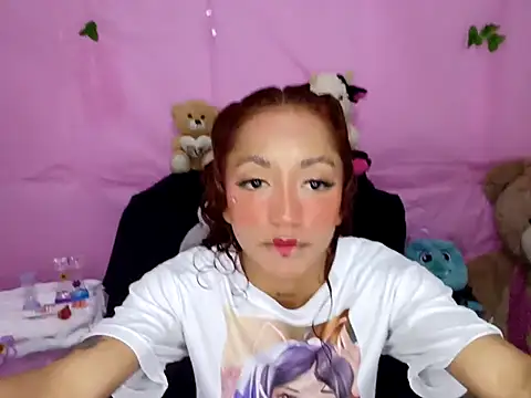 Elii petit online show from May 12, 12:35 pm