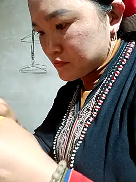 Snapshot of nelina_12345 chatting on February 14, 11:18 am nelina 12345 online show from February 14, 11:18 am