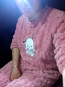 Snapshot of nelina_12345 chatting on February 17, 1:13 am nelina 12345 online show from February 17, 1:13 am