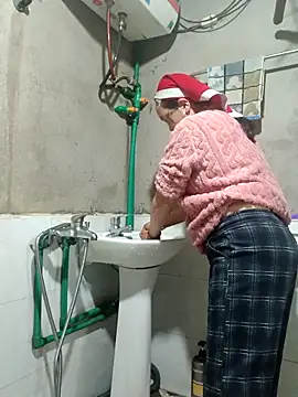 Snapshot of nelina_12345 chatting on March 2, 4:36 pm nelina 12345 online show from March 2, 4:36 pm