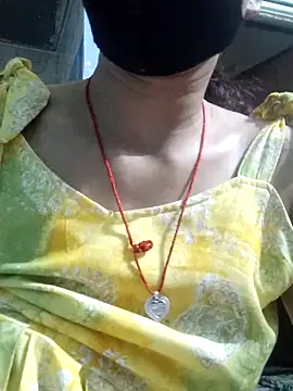 Sexy-Sandhya  online show from March 11, 6:14 pm