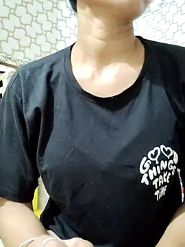 Sexy-Sandhya  online show from July 17, 5:40 pm