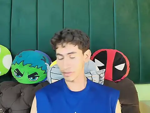 skinny jean  online show from February 21, 7:59 pm