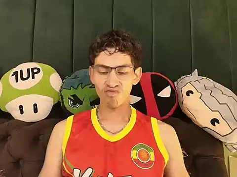 skinny jean  online show from February 23, 8:06 pm