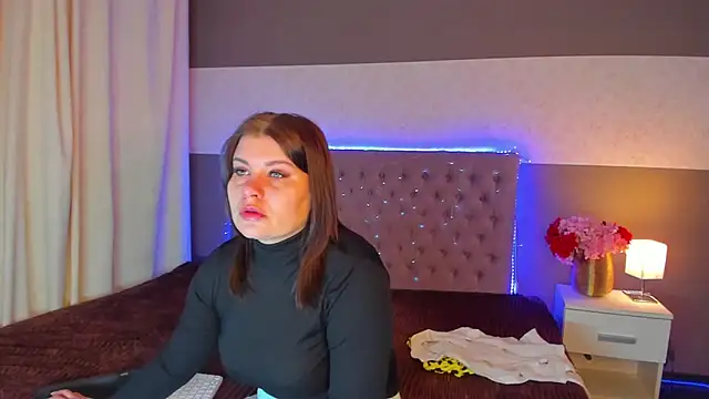 AmandaHoppe online show from March 3, 5:57 am