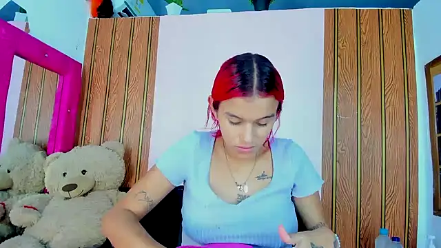 Snapshot of abigail_sandoval chatting on June 22, 6:16 pm abigail sandoval online show from June 22, 6:16 pm