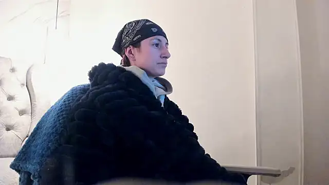 Snapshot of Fieramadame chatting on March 6, 12:12 pm Fieramadame online show from March 6, 12:12 pm