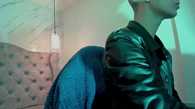 Snapshot of Fieramadame chatting on April 8, 7:36 pm Fieramadame online show from April 8, 7:36 pm