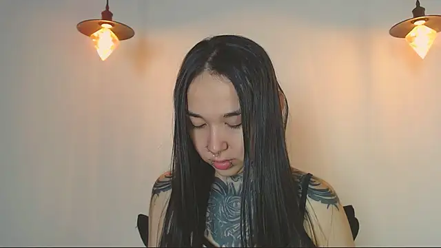 alien eyes09 online show from March 22, 1:53 am