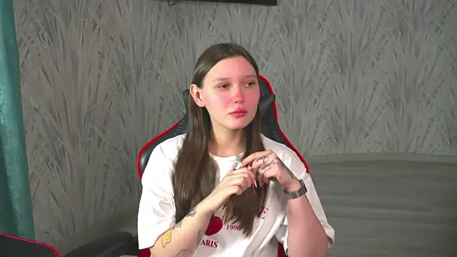 Snapshot of AricaOhashi chatting on February 16, 11:17 am AricaOhashi online show from February 16, 11:17 am