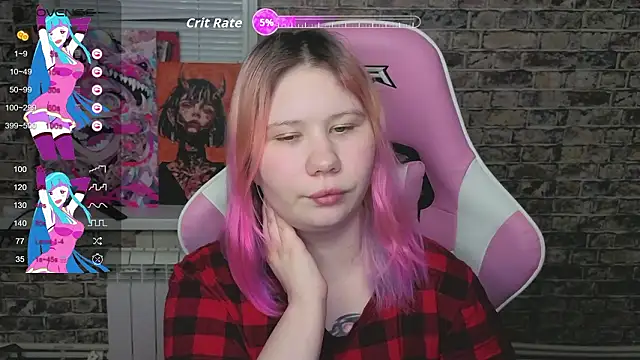 Snapshot of kitsune_little chatting on February 18, 8:16 pm kitsune little online show from February 18, 8:16 pm