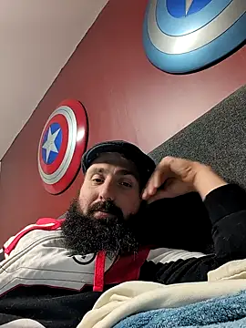 daddyboucher69 online show from May 7, 5:07 pm