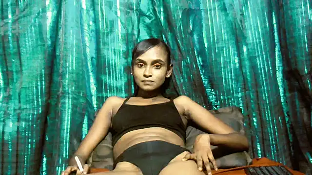 Snapshot of SassyXindian chatting on March 27, 8:41 pm SassyXindian online show from March 27, 8:41 pm