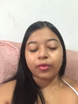 Emmily hott online show from February 25, 12:37 pm